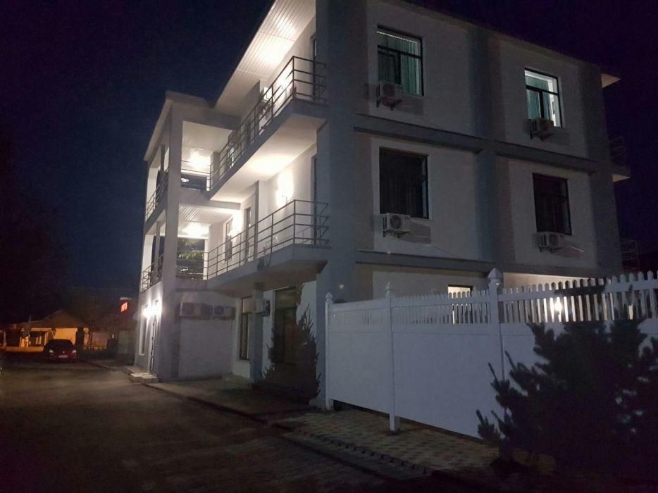 Aleksandriya Hotel Chornomorsk Exterior foto